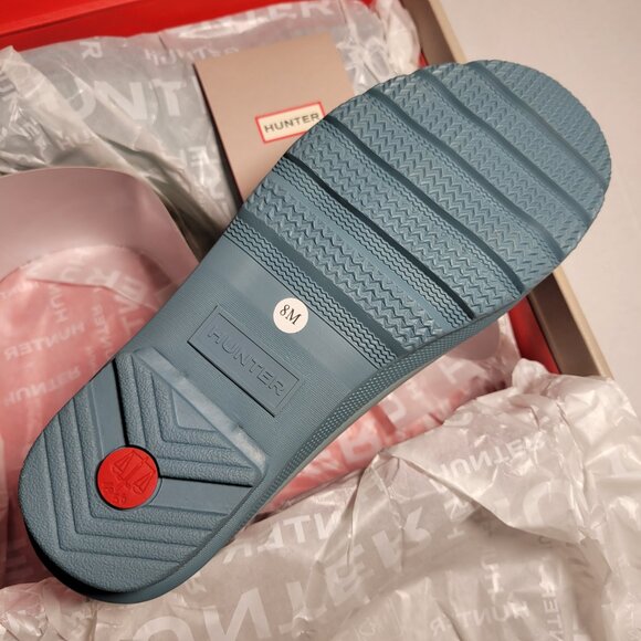 Hunter Women's Original Chelsea Boots in Light Green - Picture 2 of 12